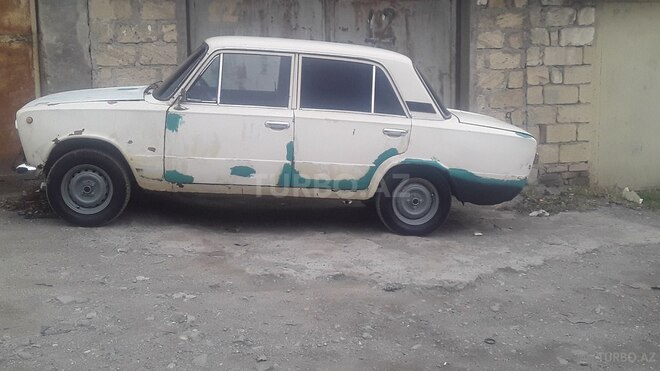 LADA (VAZ) 21011 1983, 881,000 km - 1.5 l - Gəncə