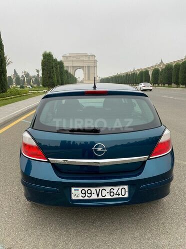 Opel Astra 2006, 185,000 km - 1.4 l - Gəncə