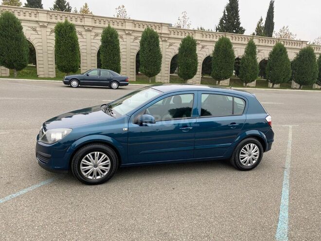 Opel Astra 2006, 185,000 km - 1.4 l - Gəncə