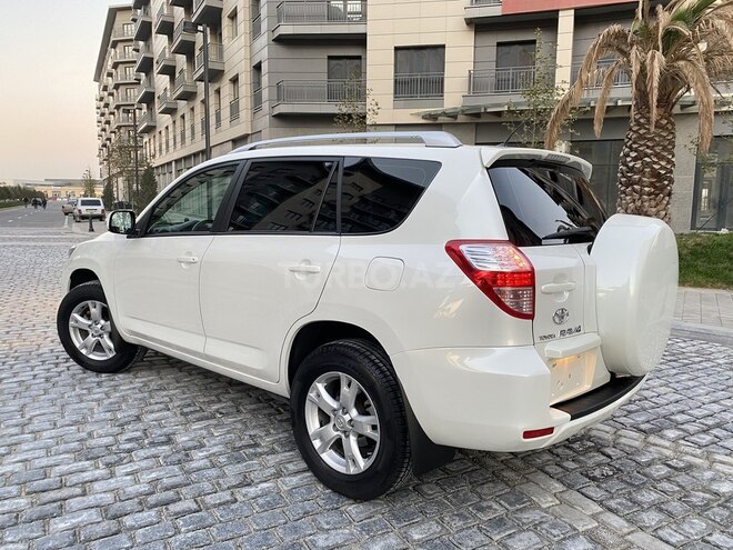 Toyota RAV4 2011, 114,000 km - 2.4 l - Bakı