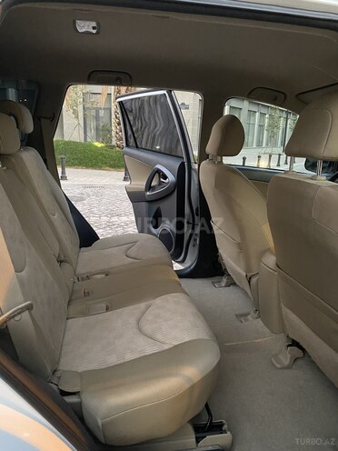 Toyota RAV4 2011, 114,000 km - 2.4 l - Bakı