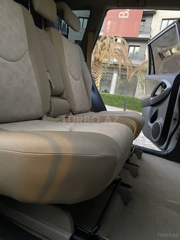 Toyota RAV4 2011, 114,000 km - 2.4 l - Bakı