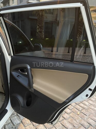 Toyota RAV4 2011, 114,000 km - 2.4 l - Bakı