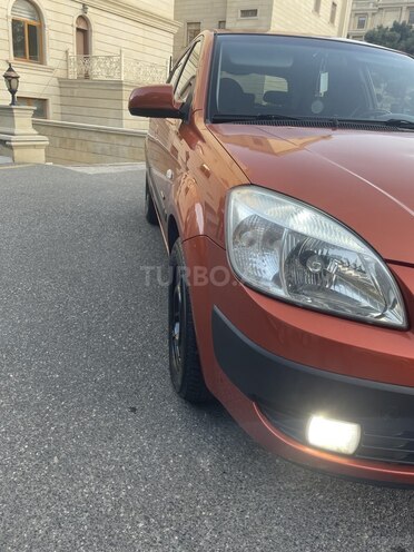 Kia Rio 2005, 240,000 km - 1.5 l - Bakı
