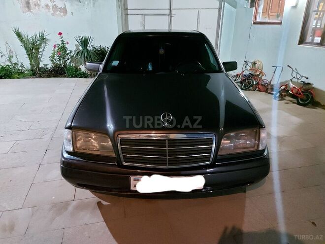 Mercedes C 180 1995, 332,000 km - 1.8 l - Bakı