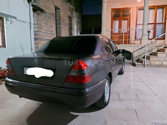 Mercedes C 180 1995, 332,000 km - 1.8 l - Bakı