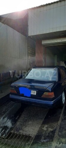 Mercedes E 200 1994, 172,381 km - 2.0 l - Quba