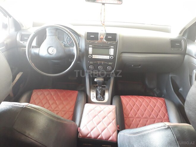 Volkswagen Jetta 2007, 368,200 km - 1.6 l - İmişli