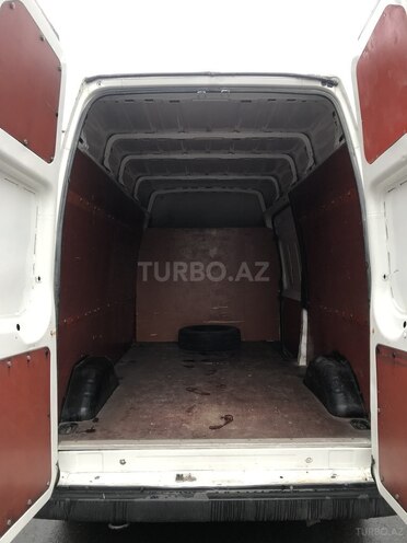 Ford Transit 2000, 287,000 km - 2.4 l - Qax
