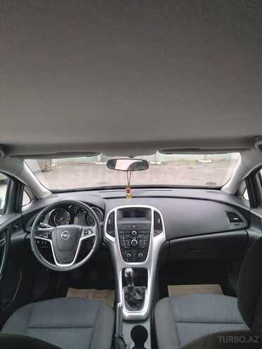 Opel Astra 2010, 117,000 km - 1.4 l - Bakı