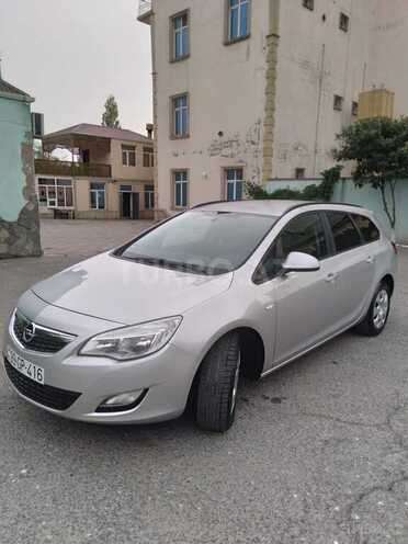 Opel Astra 2010, 117,000 km - 1.4 l - Bakı