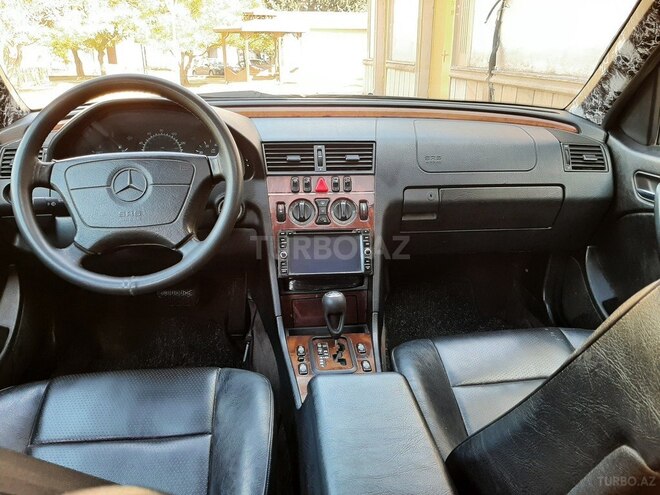 Mercedes C 230 1999, 243,000 km - 2.3 l - Bakı