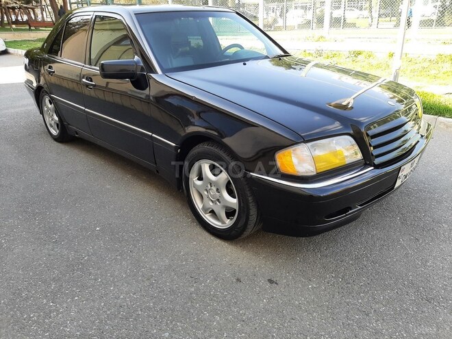 Mercedes C 230 1999, 243,000 km - 2.3 l - Bakı