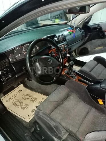 Opel Omega 1997, 199,700 km - 2.0 л - Hacıqabul