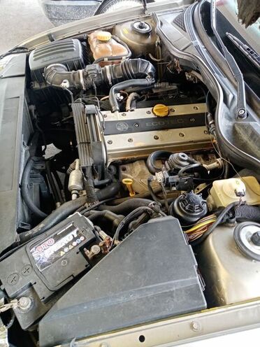 Opel Omega 1997, 199,700 km - 2.0 л - Hacıqabul