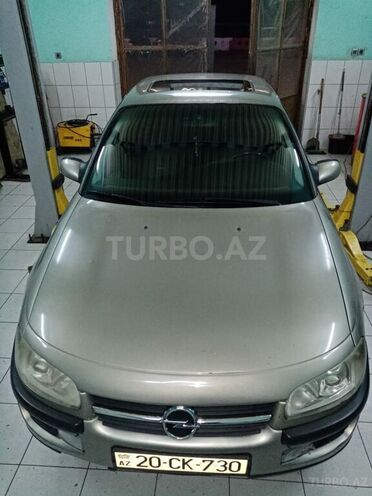 Opel Omega 1997, 199,700 km - 2.0 л - Hacıqabul