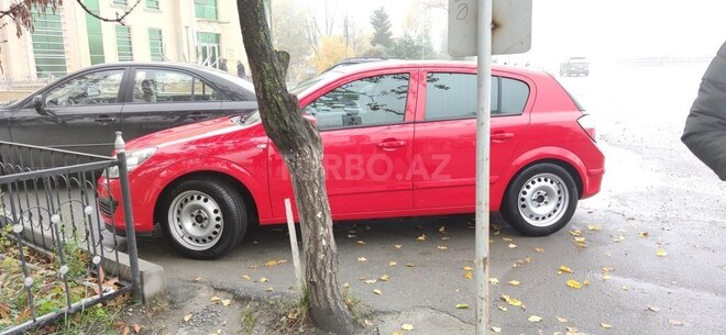 Opel Astra 2006, 125,000 km - 1.4 l - Şəki