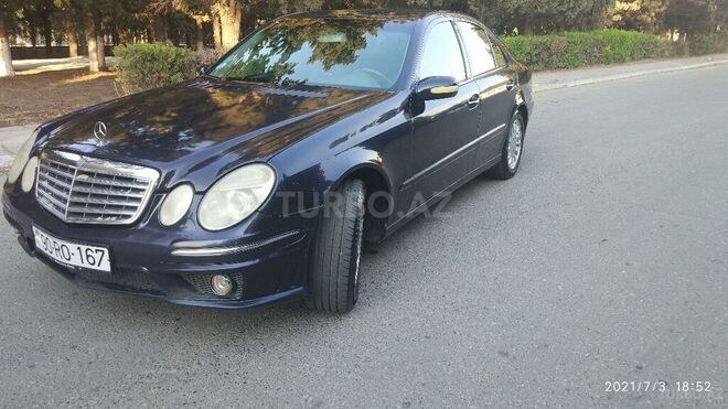 Mercedes E 220 2004, 358,000 km - 2.2 l - Sumqayıt