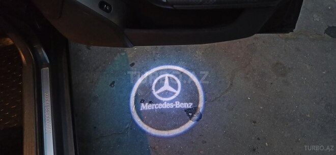 Mercedes C 240 2001, 263,000 km - 2.4 l - Bakı