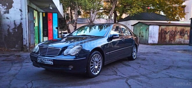 Mercedes C 240 2001, 263,000 km - 2.4 l - Bakı