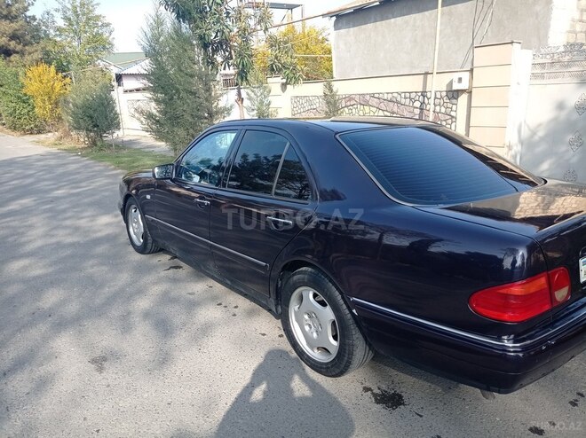 Mercedes E 240 1998, 390,000 km - 2.4 л - Bərdə
