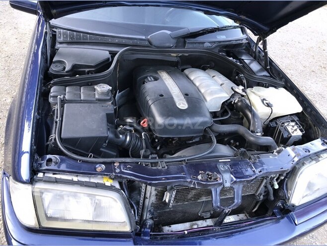 Mercedes C 220 1999, 392,800 km - 2.2 l - Qazax