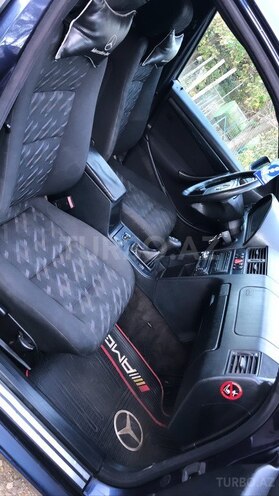 Mercedes C 220 1999, 392,800 km - 2.2 l - Qazax
