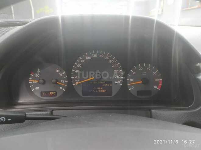Mercedes E 280 2000, 325,000 km - 2.8 l - Sumqayıt