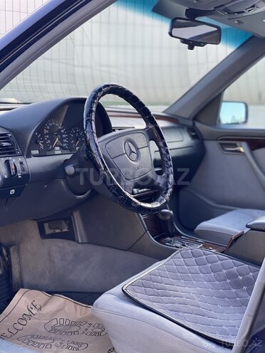 Mercedes C 200 1996, 341,000 km - 2.0 l - Bakı