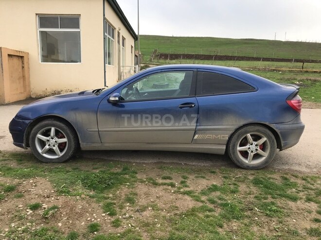 Mercedes C 200 2001, 493,619 km - 2.0 л - Şamaxı