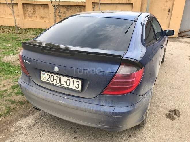 Mercedes C 200 2001, 493,619 km - 2.0 л - Şamaxı