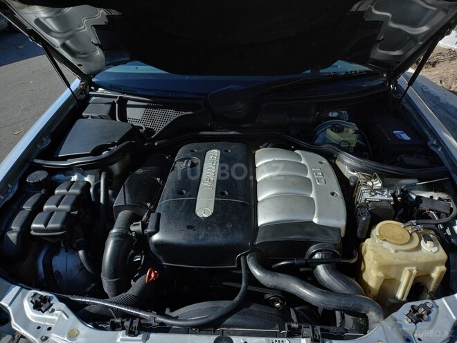 Mercedes E 220 2000, 283,000 km - 2.2 l - Bakı