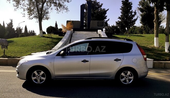 Hyundai i30 2008, 250,000 km - 1.6 л - Bakı