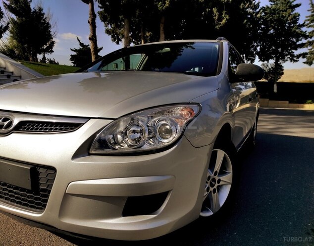 Hyundai i30 2008, 250,000 km - 1.6 л - Bakı