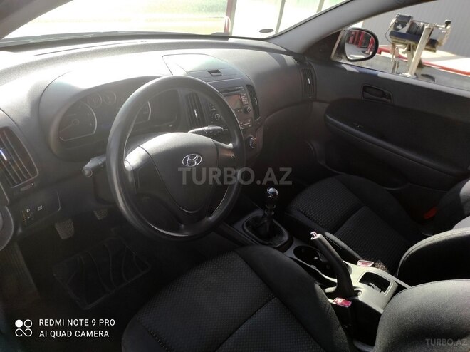 Hyundai i30 2008, 250,000 km - 1.6 л - Bakı