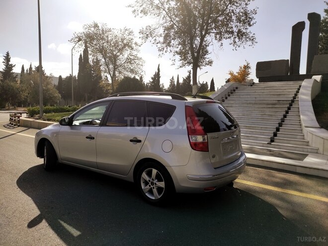 Hyundai i30 2008, 250,000 km - 1.6 л - Bakı