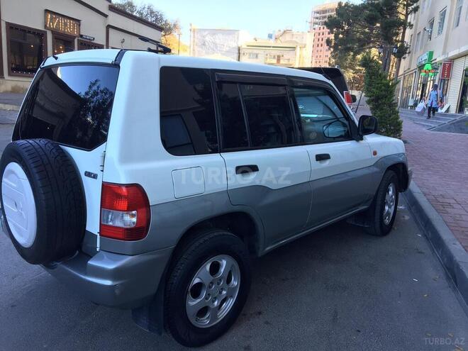 Mitsubishi Pajero io 2000, 402,000 km - 1.8 l - Bakı
