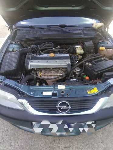 Opel Vectra 1998, 290,000 km - 2.0 l - Sumqayıt