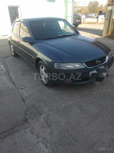 Opel Vectra 1998, 290,000 km - 2.0 l - Sumqayıt