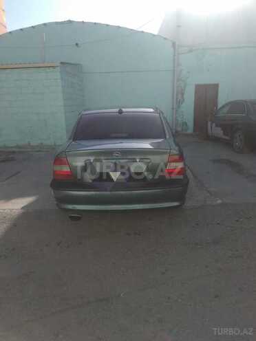 Opel Vectra 1998, 290,000 km - 2.0 l - Sumqayıt