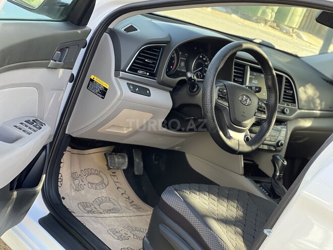 Hyundai Elantra 2017, 167,372 km - 1.4 l - Bakı
