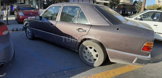 Mercedes E 200 1991, 350,000 km - 2.0 л - Bakı