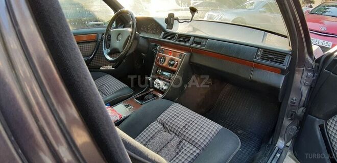 Mercedes E 200 1991, 350,000 km - 2.0 л - Bakı
