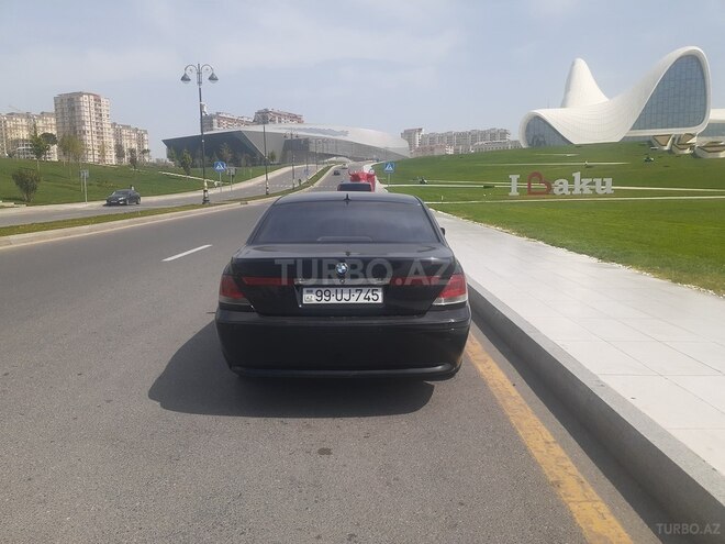 BMW 745 2002, 270,000 km - 4.4 l - Bakı