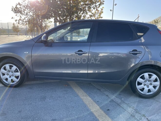 Hyundai i30 2009, 202,000 km - 1.6 л - Bakı