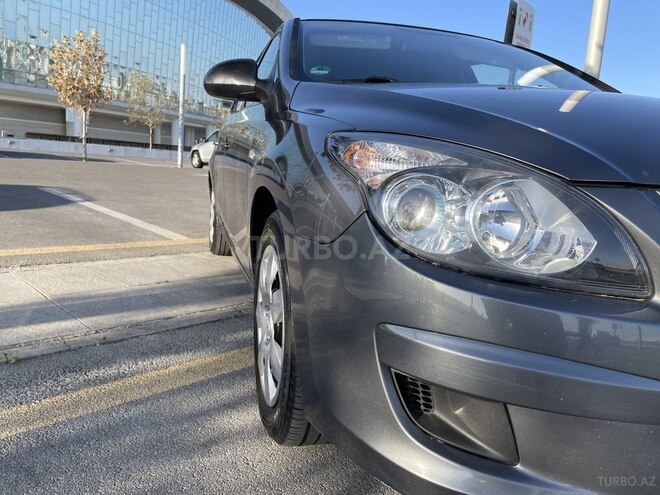Hyundai i30 2009, 202,000 km - 1.6 л - Bakı