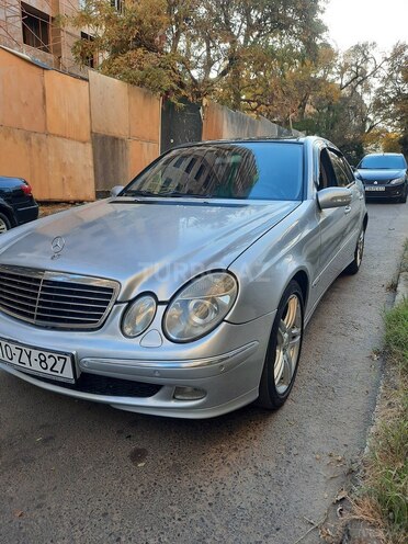 Mercedes E 270 2002, 463,000 km - 2.7 l - Bakı