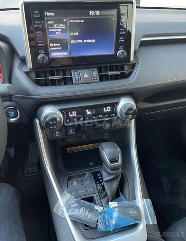 Toyota RAV4 2021, 0 km - 2.0 л - Bakı