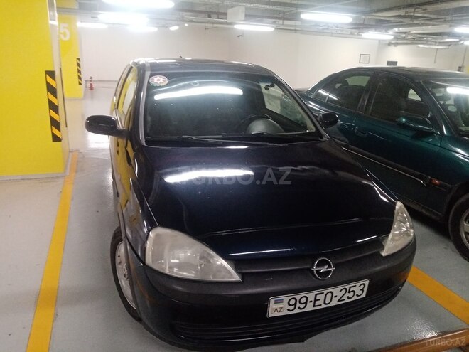 Opel Corsa 2000, 267,000 km - 1.2 l - Gəncə