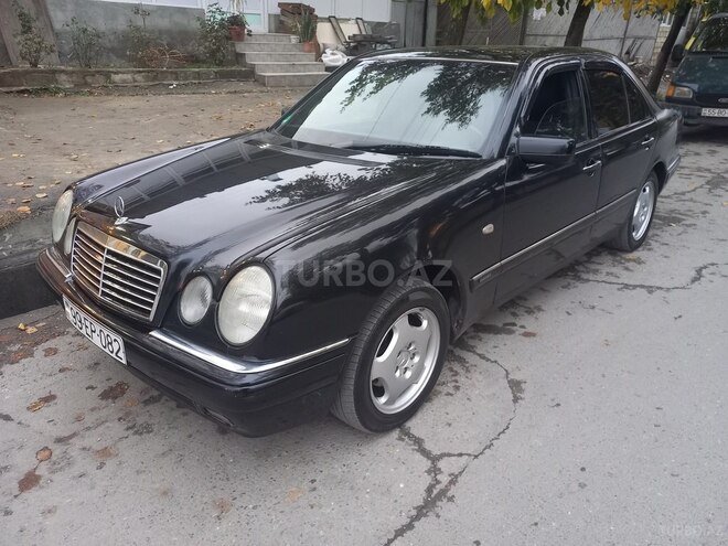 Mercedes E 200 1997, 450,000 km - 2.0 l - Şəki